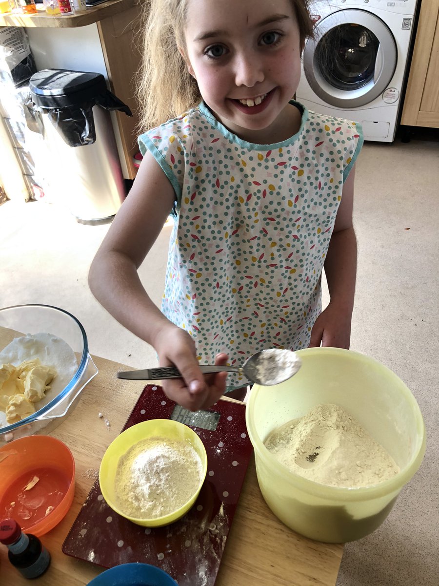 Mrs_NBarber's tweet photo. @EGPA_Y3_4 Maisy has been learning how to bake a cake by herself. She measured all the parts out, mixed it together, buttered the tins, iced and decorated. I can confirm it tased delicious 😋 https://t.co/MBHHy2chma