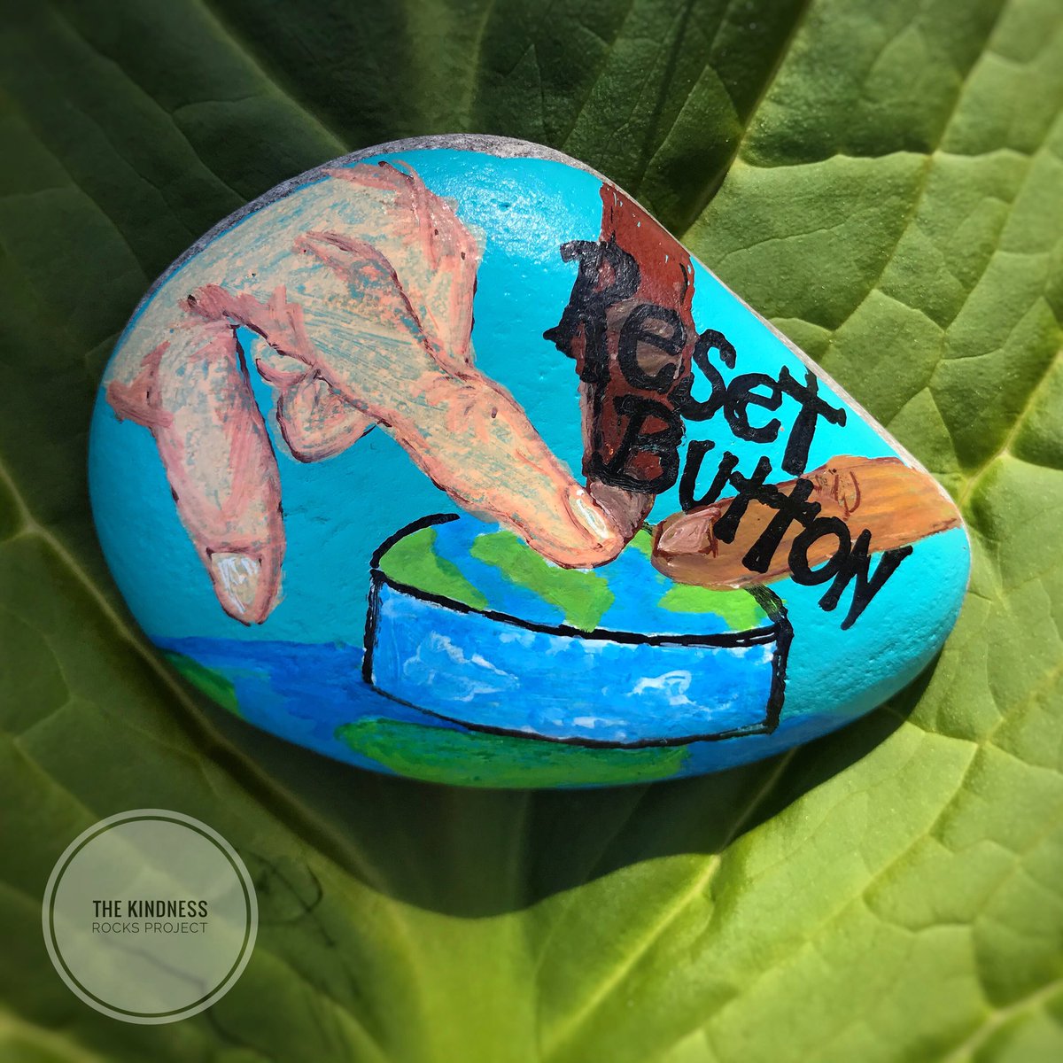theKindnessrock's tweet photo. The world received a reset button #changeisonus #thekindnessrocksproject https://t.co/cT70dKpc0K
