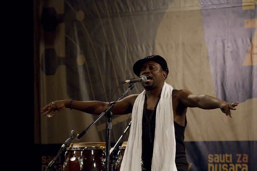 sautizabusara's tweet photo. Music brings people together, for expression across boundaries, each year @sautizabusara host a vibrant and dynamic live music program. In the photos; Mehdi Qamoum @QamoumMehdi #Morocco #SzB2020 Fredy Massamba @FredyMassamba #Congo #SzB2012 and Late Khaira Arby #Mali #SzB2013 https://t.co/Jz1reJGIU4