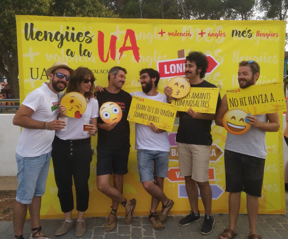 elsjovens's tweet photo. @UAenvalencia @Feslloc @culturaenlaUA @xavisarria @territoriAPunt @LaFumigaBand @escolatv Quina fotassa 🤩 https://t.co/bLV1Phtst9
