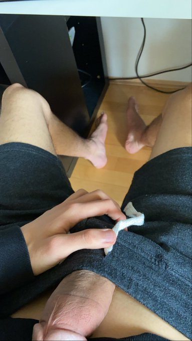 #gay #xl #legs https://t.co/llBMtEblCq