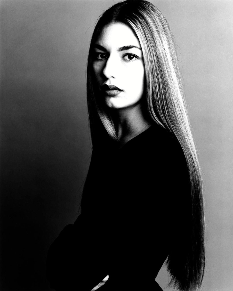 mubi's tweet photo. Sofia Coppola for @vogue_italia. Photographs by Steven Meisel, 1992. #bornthisday https://t.co/VqZBrMgI6z