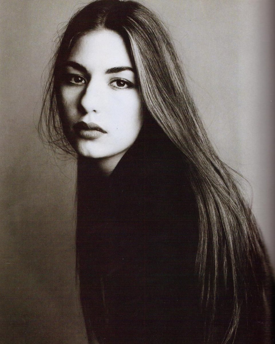 mubi's tweet photo. Sofia Coppola for @vogue_italia. Photographs by Steven Meisel, 1992. #bornthisday https://t.co/VqZBrMgI6z