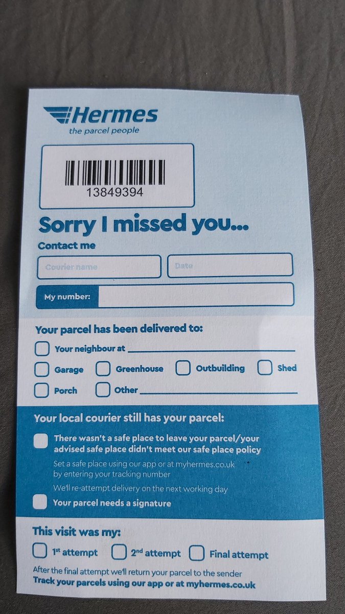 m_naomi94's tweet photo. @Hermesparcels I have sat by my door waiting for delivery of a birthday present this comes through the door. I'm sitting right here! Please sort this out! #hermesdelivery https://t.co/VOVUdWqC0n