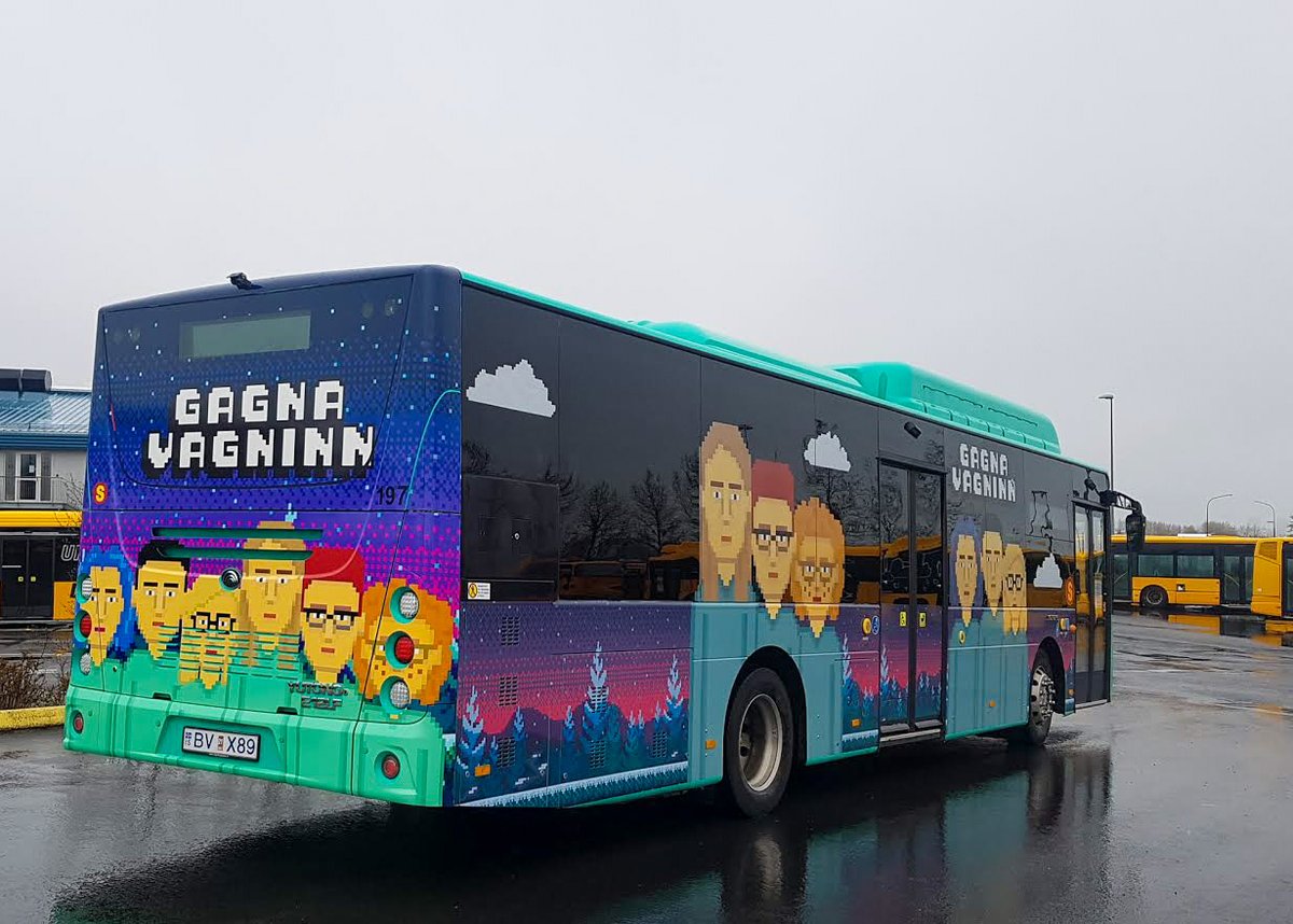 straetobs's tweet photo. Til þess að halda í Eurovision gleðina þá kynnum við til leiks „Daða og Gagnavagninn“.🤩🥑Farþegar Strætó mega einnig búast við að heyra Daða tilkynna nokkrar stoppistöðvar á ferðum sínum í vikunni. #12stig #Eurovision #ESC2020 #danceaboutthings @dadimakesmusic https://t.co/zKMgqCaoNr