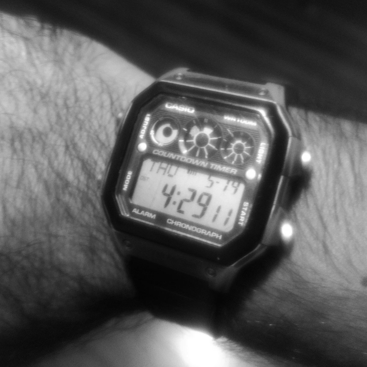 cesaralderetemx's tweet photo. Aquí y ahora!!!
---
#CesarAldereteMX #JockoWillink
#ExtremeOwnerShip #WayOfTheSeal #UnbeatableMind https://t.co/4lbwGa7Dbk