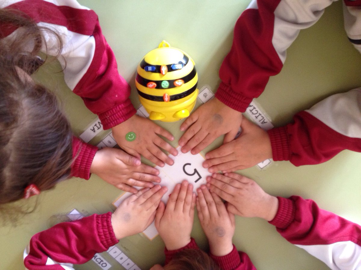 HispaRob's tweet photo. Comunicado del Grupo Temático de Robótica Educativa de HispaRob sobre la situación del sector @prodelsa @iSchoolSpain  @CampTecnologico @Logix5_SS @ArganBot @hackandtechclub @MICROLOG_TECNO @pequeingenieros @Grupo_AEd @SESASistemas  https://t.co/T4DewfBVeI https://t.co/ciMt9vAhuG