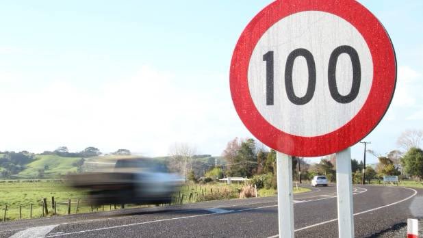 Now onto New Zealand. I like how some of the speed limit signs here have unusually thick red borders around the edges, and if you look at speed limits of 100km/h and up you'll notice the similarity with the font on USA road signs, because they're actually the same.9/10