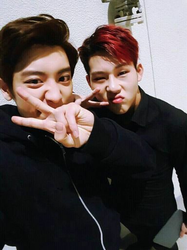 Chanyeol (EXO) and Joohoney (Monsta X)