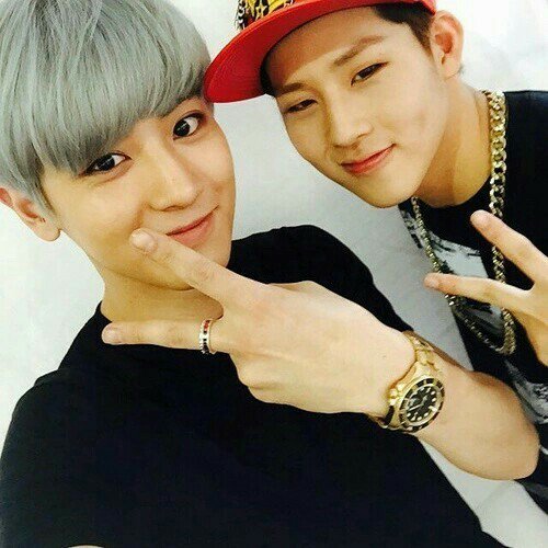 Chanyeol (EXO) and Joohoney (Monsta X)