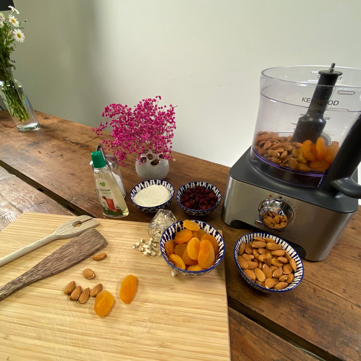 BlueGlass Zürich tweet media