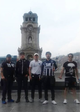 Sabalero_18's tweet photo. 🏴‍☠️2016 

Volviendo...Con la ilusión a tope!!! Vamos los Rayados! [El Domingo cueste lo que cueste] #RayadosPositivo #BLANC💀S ✴🏆🏆🏆🏆🏆✴ #VamosPorLaQuinta

Donde hay hueco es que faltó uno... 

📖"También nos roban el fútbol..." - Ángel Cappa https://t.co/K5kSUOUaAz