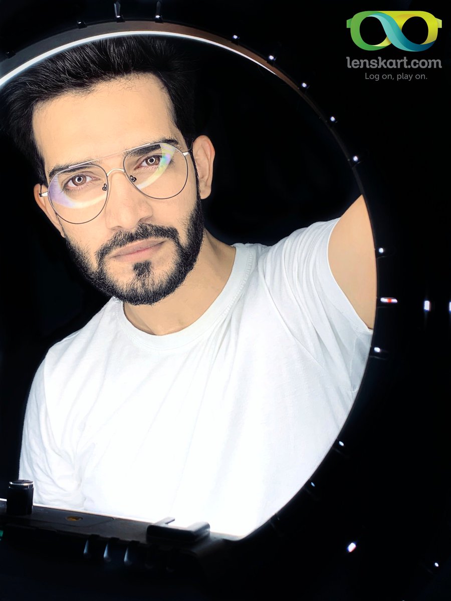 AtifBeerwala's tweet photo. Zero Power Blue Lense Glasses from @lenskart blocks 98% of the harmful rays emitted from screens🤓
#lenskart👓 #lenskart #lenskarttribe #beatwithblu #staysafewearsafe #lenskarteyewear #shoplenskart #lenskartblu #lenskartindia #lovelenskart #bluelightglasses https://t.co/r7GpmsUtUw