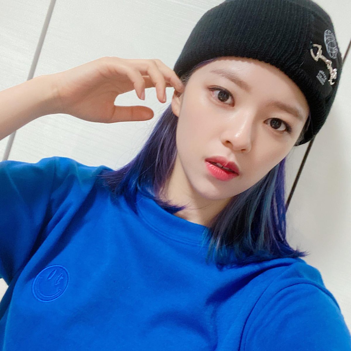TwiceNStuff's tweet photo. JEONGYEON THIS ISN'T FUNNY PEOPLE ARE DYING https://t.co/4DIHNNiDHr