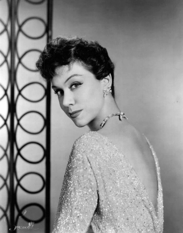 today_classical's tweet photo. #Today in 1925 Birth of American #soprano Patrice #Munsel #MusicHistory #classicalmusicv https://t.co/Nb9UqAiWrf
