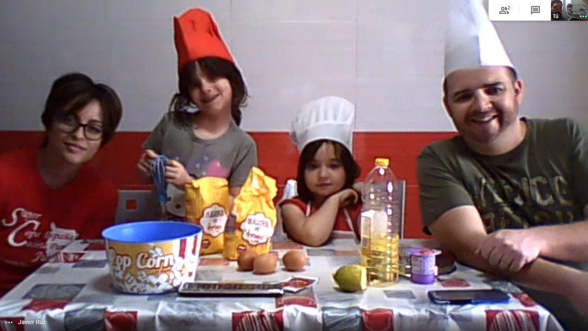 JRuzChef's tweet photo. Lo hice con mis hijas Natalia y Sandra para celebrar el #cumpleaños de un gran hombre: Ramón Sánchez, mi #padre 👏🏽👏🏽👏🏽👏🏽👏🏽👏🏽👏🏽👏🏽👨‍🍳😋🙌🏽#productosdecalidad #cocinacasera #encasacomemosricoysano #yomequedoencasaysigococinando #ideasricasysaludablesparatodalafamilia #byJavierSánchez https://t.co/c5haLErOt4