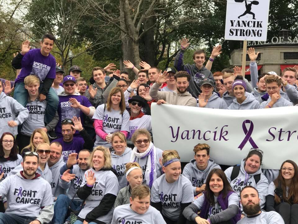 Yancik Strong💜 tweet media