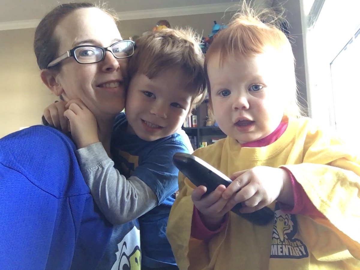 MmeMacG's tweet photo. Breaking out our favourite blue and yellow for spirit day!! 💙💛 @ElizabethParkEl https://t.co/iOR2Hqk1w5