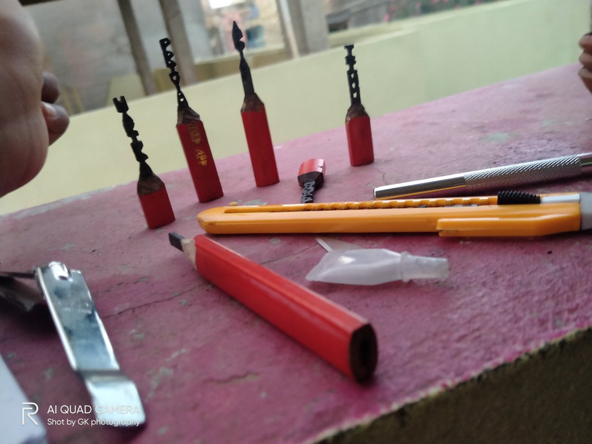 AGnaneshwar4's tweet photo. Micro arts on pencil #iihm 
@IIHMHyderabad @subornobose @JImmanue @Bhaswani_IIHMHY @Vamsi_IIHMHyd  @AGnaneshwar4 @AADirIIHMDELHI #microart #art #creativity #ArtistOnTwitter #StayHome #StaySafeStayHome https://t.co/yTsMfPioS4