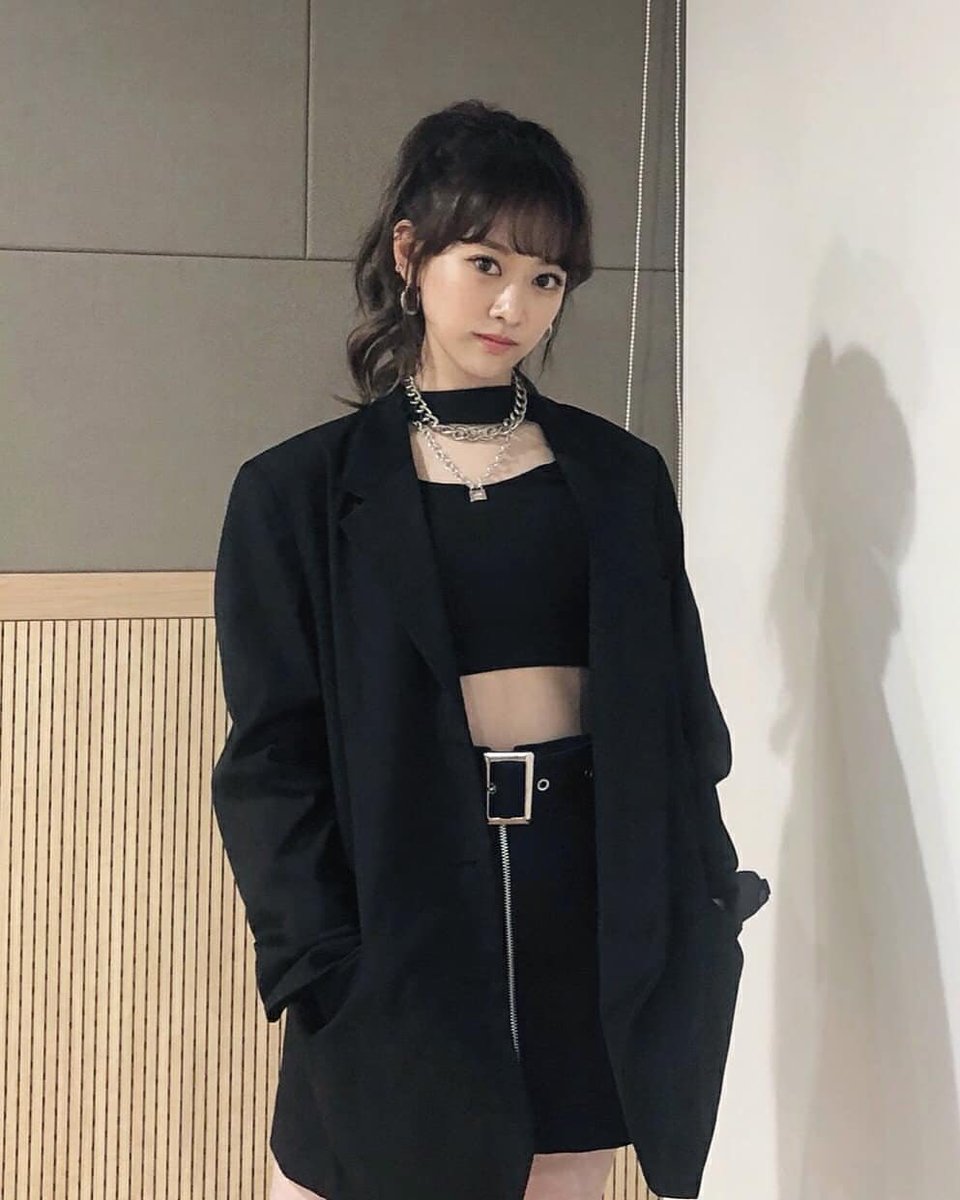 TYW_33's tweet photo. 으악 착장 최고(˃̶᷄‧̫ ˂̶᷅๑ ) https://t.co/Nq9GiLLj5a