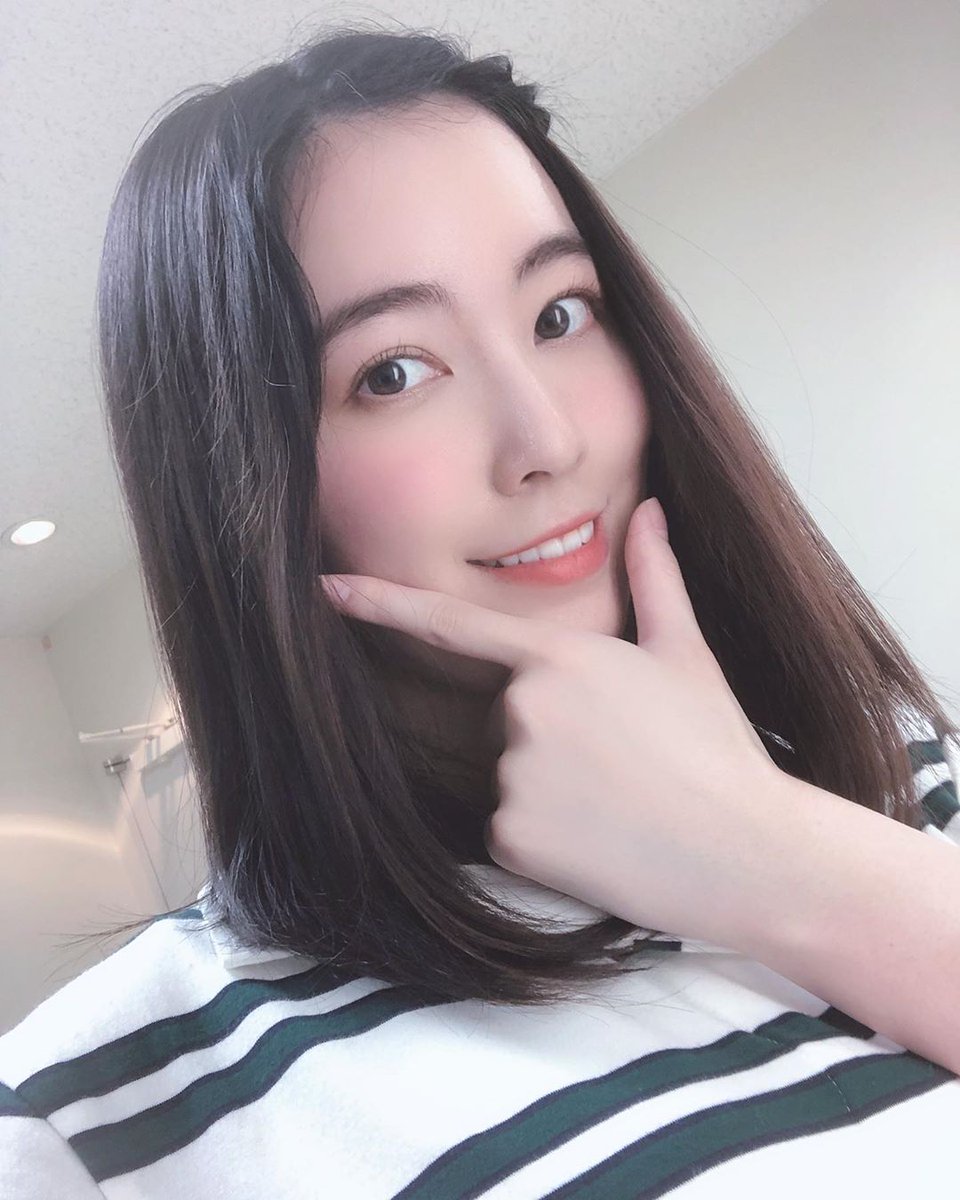 ᴊᴜʀɪɴァ V Twitter It S Been A While Since The Last Time I Rolled My Hair With Magic Curler That Means My Bangs Abematv 19時から Starts 19 00 みてね Don T Miss It 前髪 Bangs