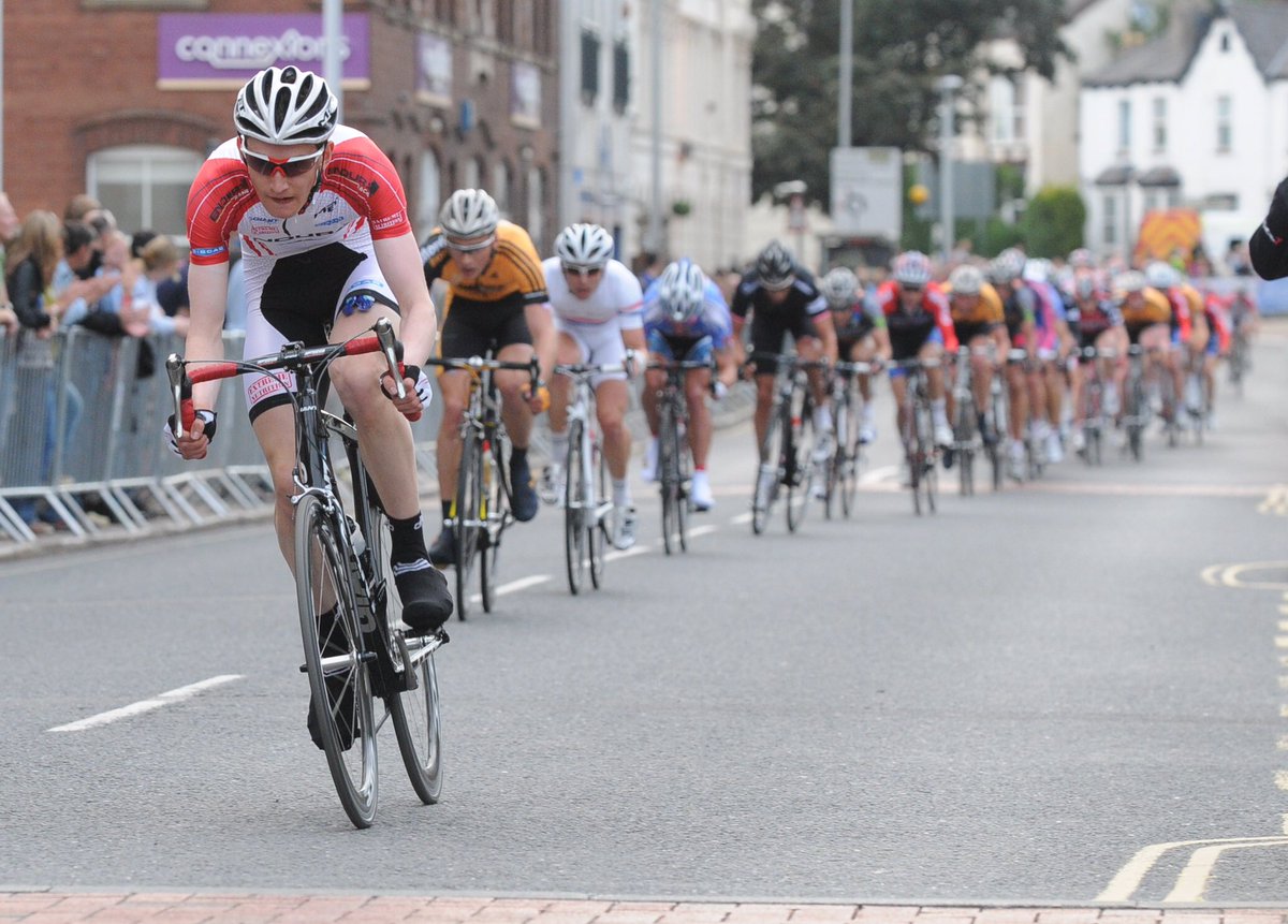 VeloUK's tweet photo. #MemoryLane #NextStop #TourSeries #2009 #Exeter #bikeracing #crits #MayRaces https://t.co/a2s4QsW8SK