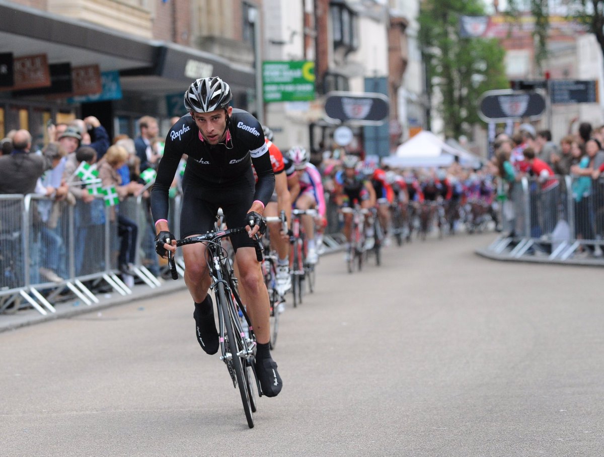 VeloUK's tweet photo. #MemoryLane #NextStop #TourSeries #2009 #Exeter #bikeracing #crits #MayRaces https://t.co/ujKn00RRxJ