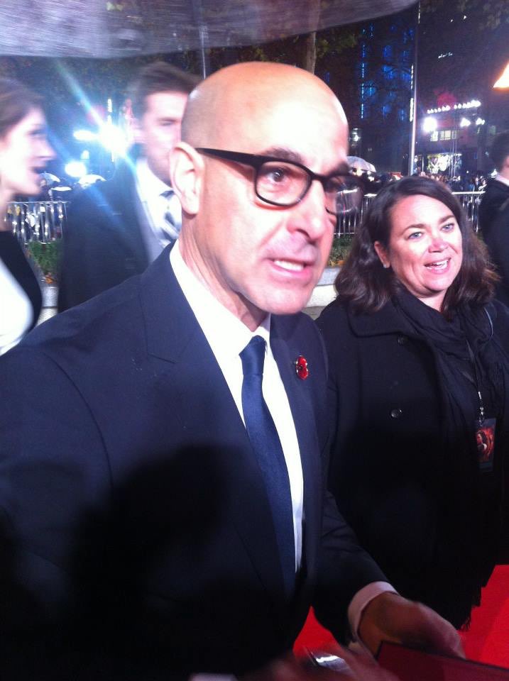 First we met Stanley Tucci. We were shouting that it was my bday so he’d come over (a lie- I mean, my bday was on the 3rd and attending was my present soooo ) and he was like “omg it’s my birthday too” and we had a laugh. Lying to Caesar Flickerman 