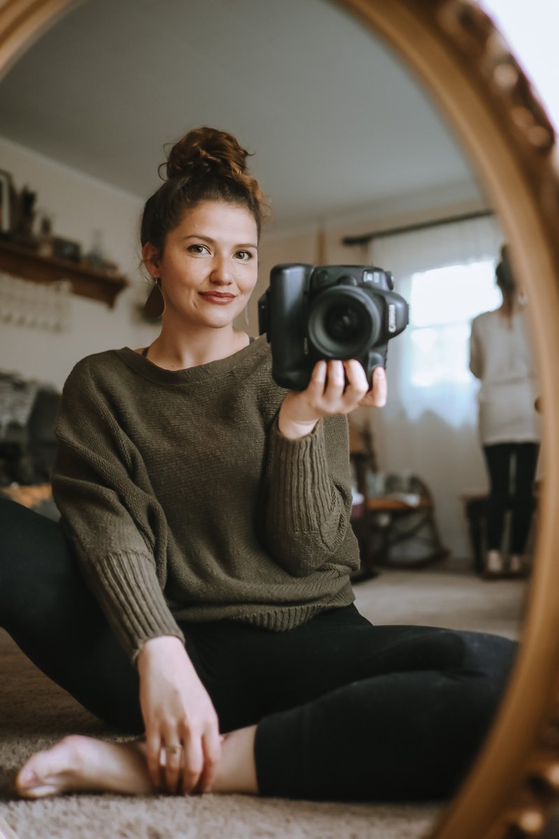 The big 2-6. I'm over halfway out of my twenties and I can't believe how much I've learned and experienced throughout them. Cheers to more experiences and growth.
.
.
.
#pittsburghphotographer #pittsburghportraitphotographer #selfportrait
