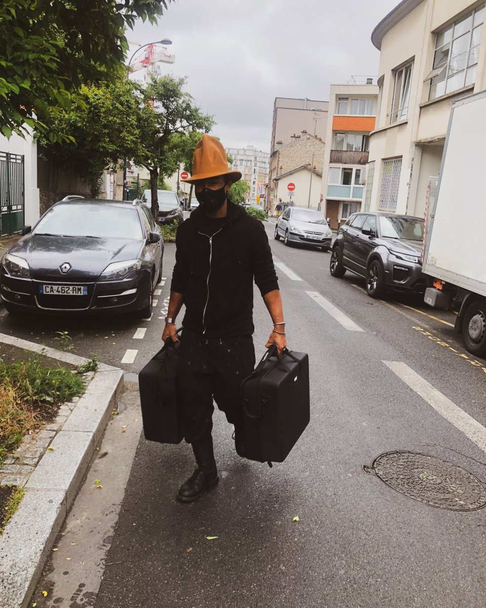 Sogetronic's tweet photo. *Le déconfinement ne se fait pas sans précautions, idem pour votre matériel *@moodymike @udggearcom 
#moodymike #udg #udggear #moodymike  #staysafe #udgontheroad https://t.co/FuPAaeJxm6