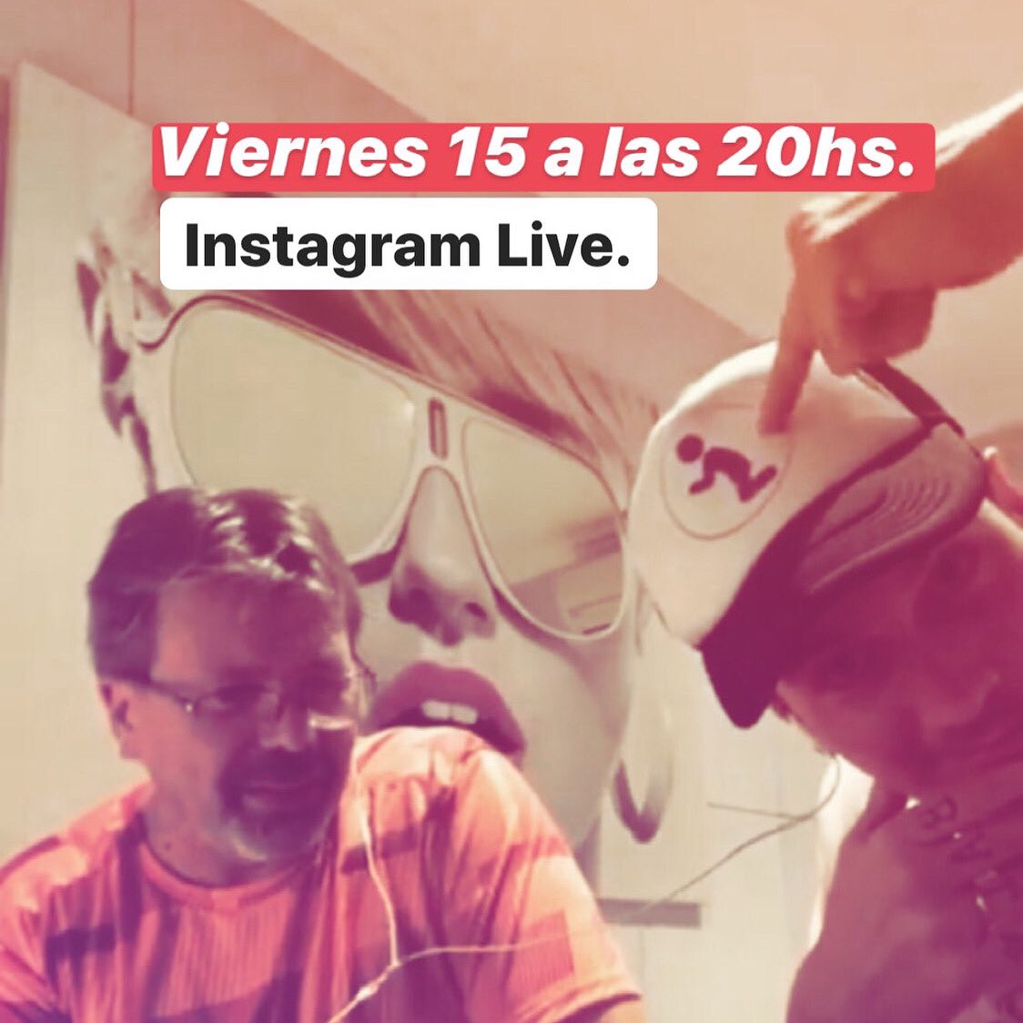 DeRodillasPod's tweet photo. Hola amigos!! Los esperamos este Viernes. 🙋🏿‍♂️🙋‍♂️
Les mostramos donde grabamos, equipos, efectos y más! 🔜🎙💻🎛
https://t.co/9st6mrucfi https://t.co/GSw9kPVdRe