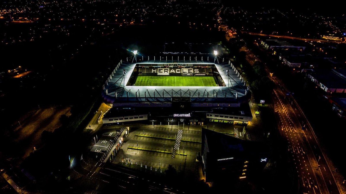 BoruzaM's tweet photo. @HeraclesAlmelo @Gemeente_Almelo @heracles1903 @Heracles_SN https://t.co/nIctPwLUAu