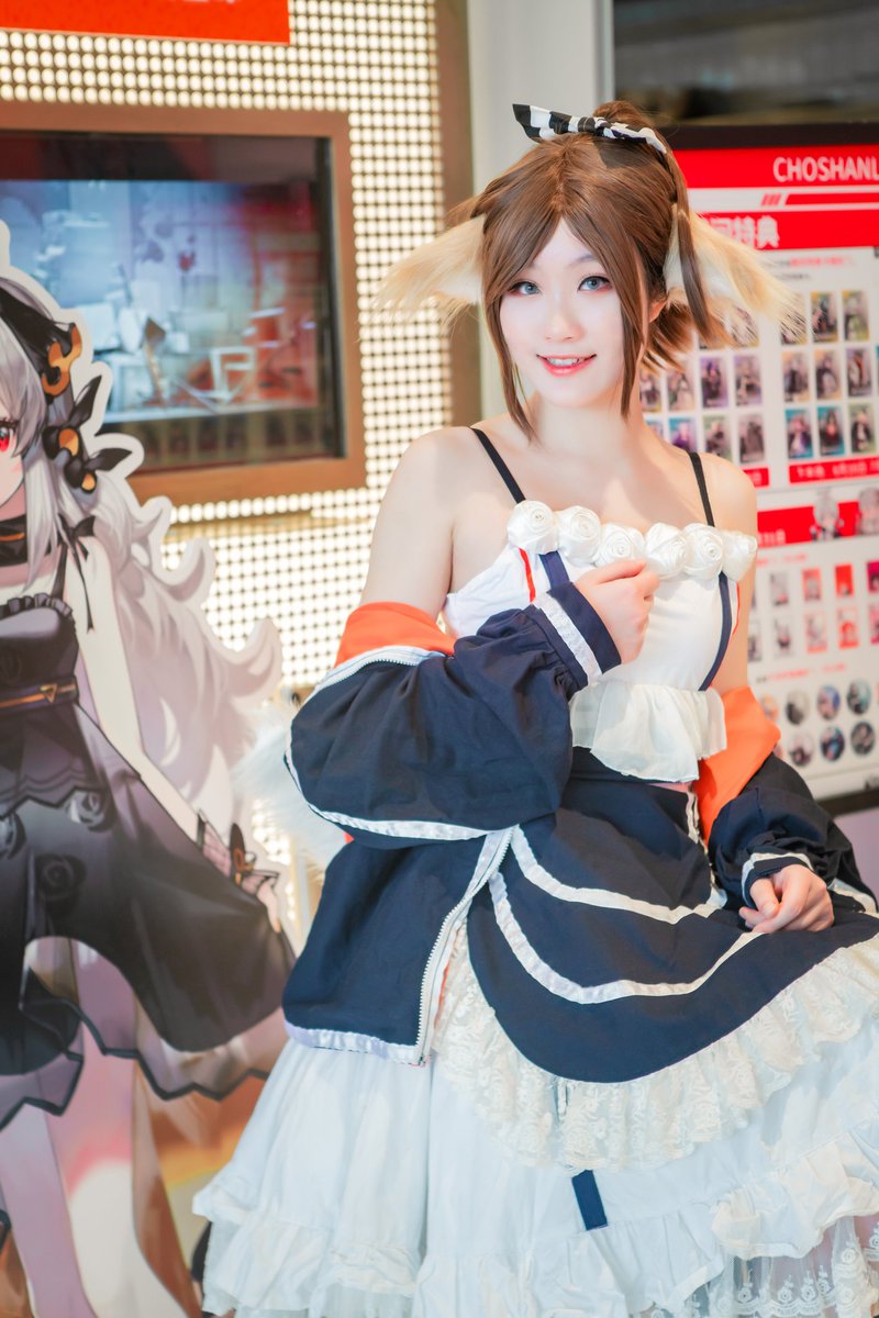 _UnitCircle_'s tweet photo. #明日方舟 
#Arknights 
#cosplay
调香师
    莱娜 https://t.co/X32I1IM7Ut