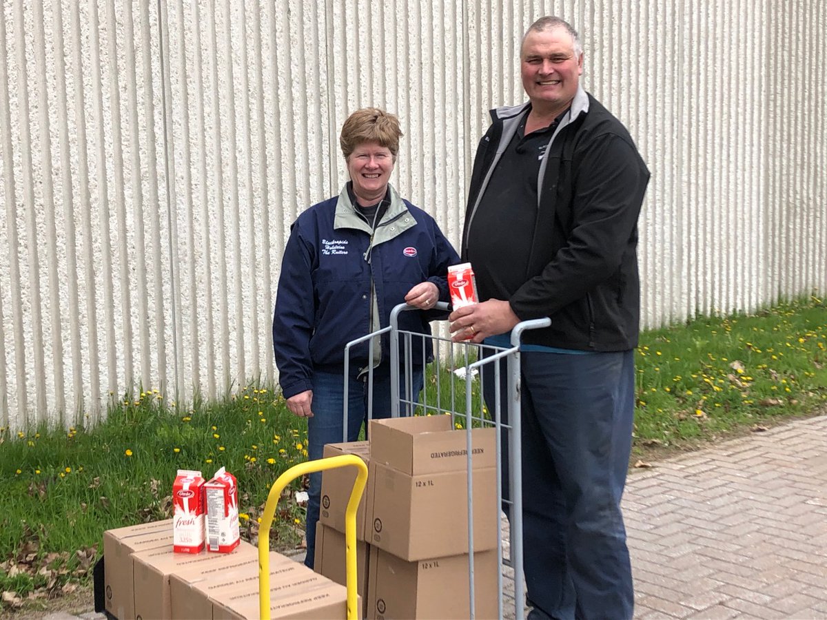 We would like to thank Gaylea and Dairy Farmers of Ontario for their generous donation of 100 Cartons of Milk. The entire community is standing together in this hour of need and we are thankful for this outpour of support. #NeighboursHelpingNeighbours