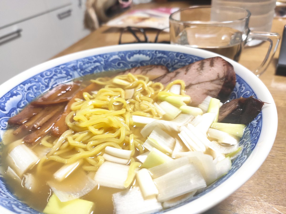 jacky_morgun's tweet photo. ラーメン作ってみた https://t.co/9GEKEc3VQI