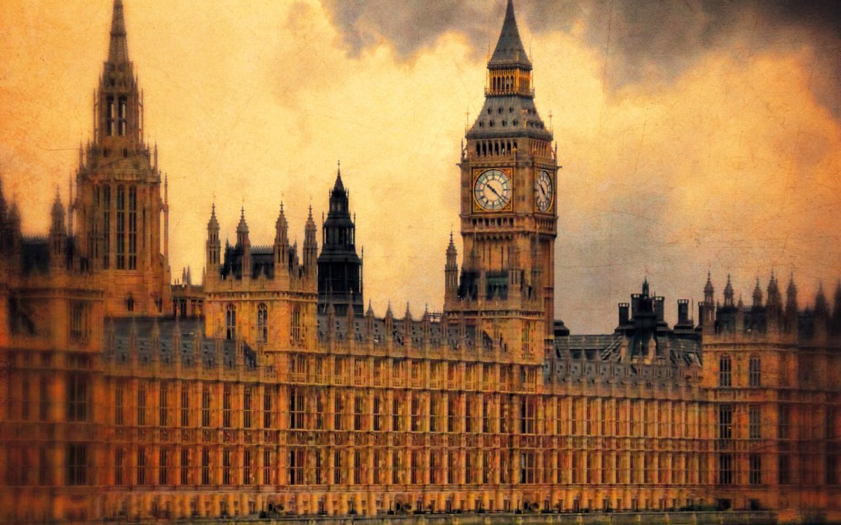 Tim_the_Pilot's tweet photo. Parliament is supreme. You can complain, obstruct, and ignore for only so long, but eventually your investors will realise parliament has the power, and increasingly the will, to intervene. I defy any CEO to out manoeuvre a determined parliament acting in the national interest. https://t.co/LYZNLAxTPU