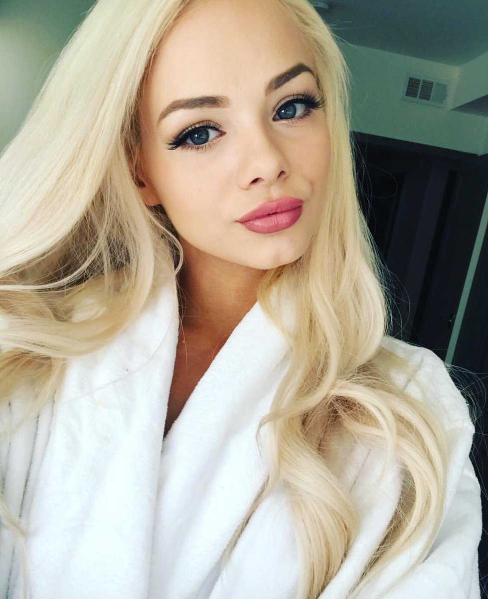 Jea elsa Elsa Jean