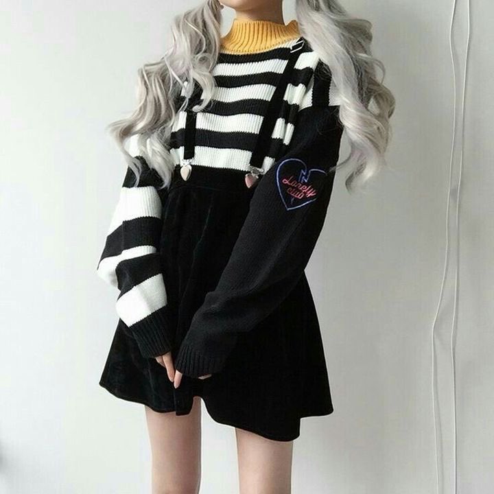 ShulinAC's tweet photo. Black and white outfit, Korean style 

#AnimalCrossingNewHorizon #AnimalCrossing #koreanfashion #animalcrossingdesigncode https://t.co/651EHnBeIp