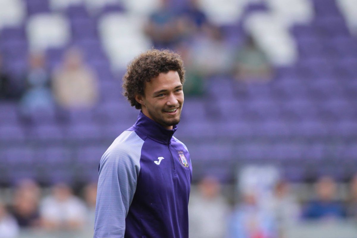 Man City | Superbia's tweet - "Anderlecht have not given up hope ...