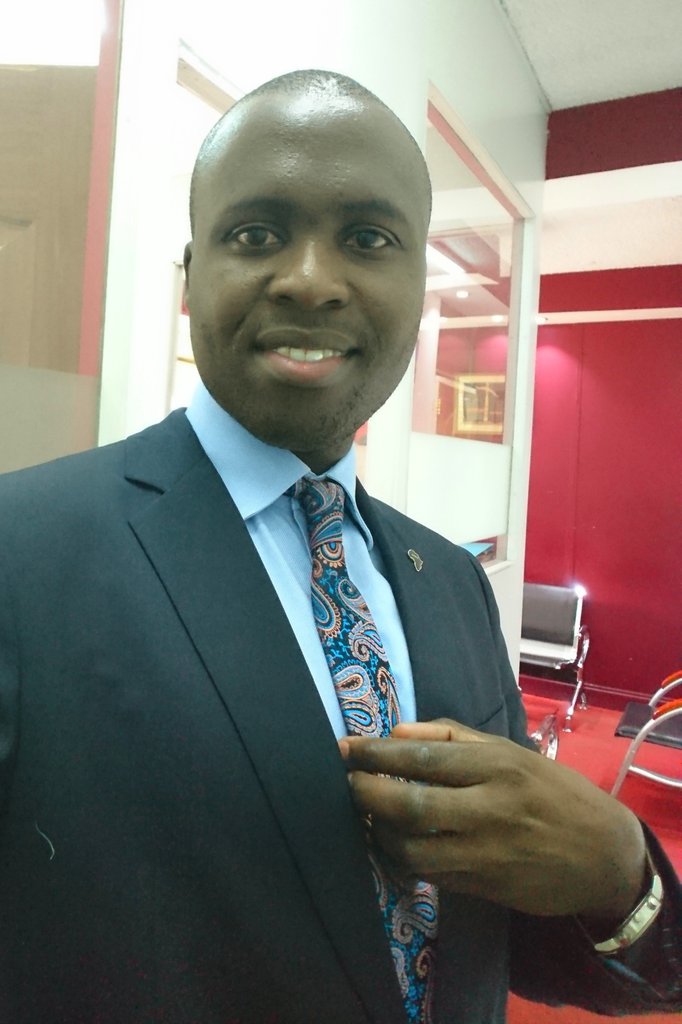 OkoyoGabriel's tweet photo. #PositionedForImpact
FOCUS now is survival. Once the GOOD LORD has seen us through this pandemic we shall embark on ruthless focus on dreams and ambitions. We shall practice the law, create precedence and develop jurisprudence. We shall be felt far and wide..#Cyberlaw #BeStafe https://t.co/oJS2bI5B1X