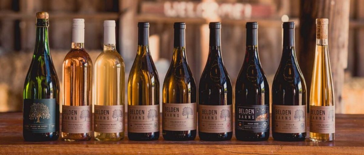 Hey, tweeps! Take a look at this list of #SonomaWineries that are making staying indoors easy with their #deliveryservices. usawineratings.com/en/blog/insigh… 

#winedelivery #curbsidepickup #sonomawine #winecountry

Image credit: <a href="/beldenbarns/">Belden Barns</a>
