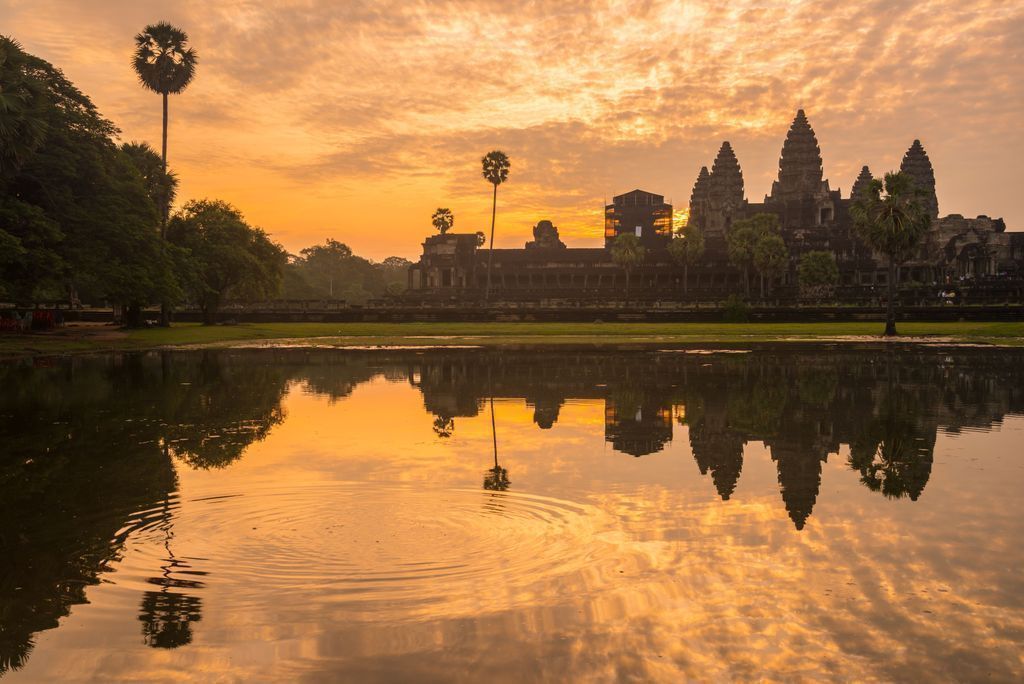 seyhasam's tweet photo. Siem Reap � home of Angkor wat https://t.co/ivYbhRLiUn #travel #FolloForFolloBack #RetweeetPlease https://t.co/zN7Uon3v3U