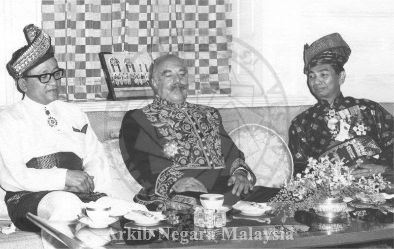 Diplomatically, relations between both countries were strengthened. In 1972,  #Malaysia ‘s ambassador to  #Iran Datuk Ahmad Zainab Abidin was awarded the Order of Homayun First Class whole Iranian ambassador Abdul Hussein Hamzavi was a regular at official events ~RAR