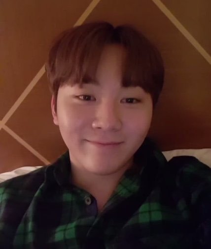 seungkwan photosets i have in my gallery 