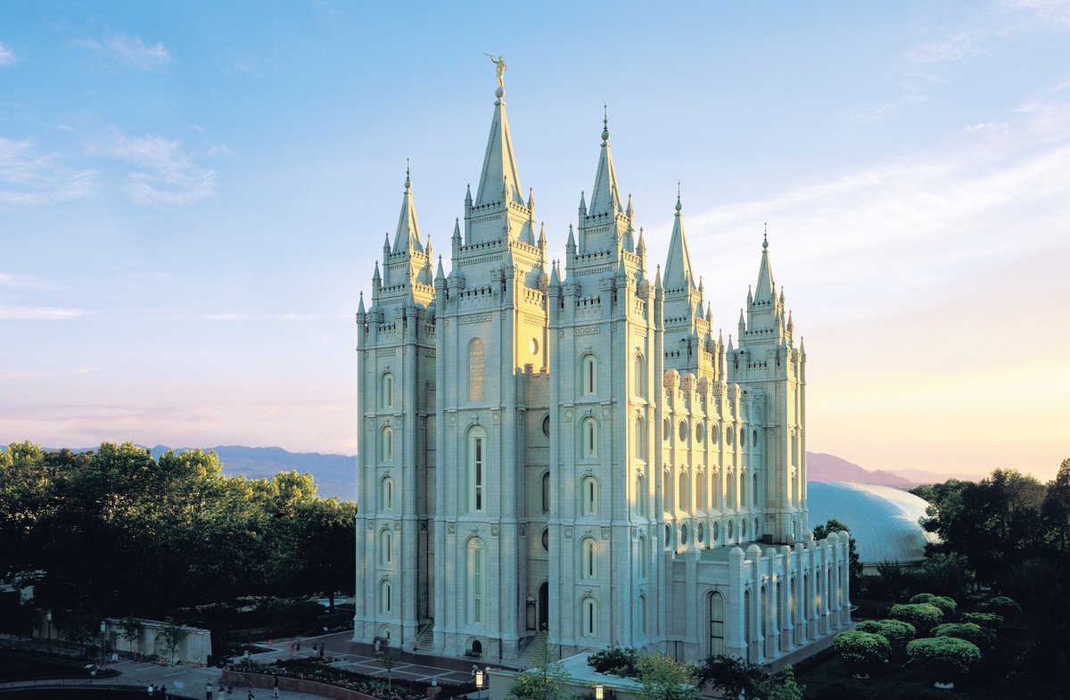 BednarDavidA's tweet photo. As we join with the UAE in a “Prayer for Humanity” day of fasting on May 14, the hearts and prayers of members of The Church of Jesus Christ of Latter-day Saints unite with our brothers and sisters of other faith traditions as we petition God for relief from COVID-19. https://t.co/wm22iAkWgr