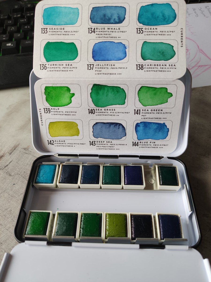 Mirad que preciosidad de paleta QAQ
Tengo ganas de empezar a pintar con ellas

<a href="/Mitiendadearte/">Mi tienda de Arte</a>