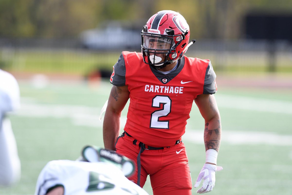 TyrekHendee's tweet photo. Thankful and very blessed to the man above. I received my 4th offer from Carthage College🙏🏽🤍❤️!! #EarnTheRight @CoachDustinHass @Carthage_FB @coachgoldsmith1 @Coach_Brou @EWW6726 @jrantonini @stmartinsports @Coastfootball @FBrecruitmissi1 https://t.co/6nV1XYf4WH