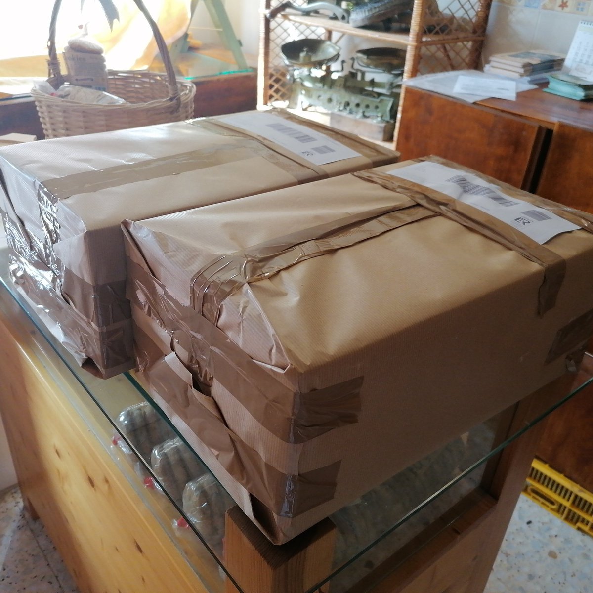 Repostería artesana La Tía Melitona  te lleva sus productos hasta tu casa. El Sabor de toda la Vida!!! latiamelitona.com