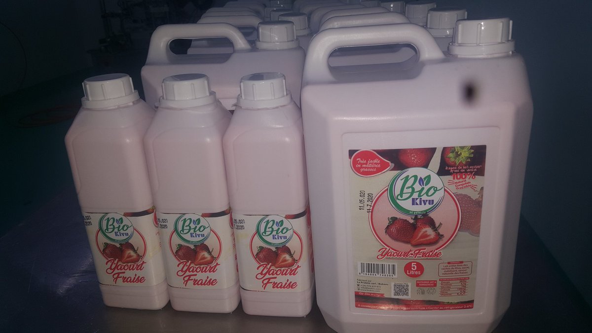 JRwabishugi's tweet photo. 👇Yaourt aux fraises 🍓naturels.
Produits @_BioKivu 
Lait 100%Congolais https://t.co/Om05IanIUQ