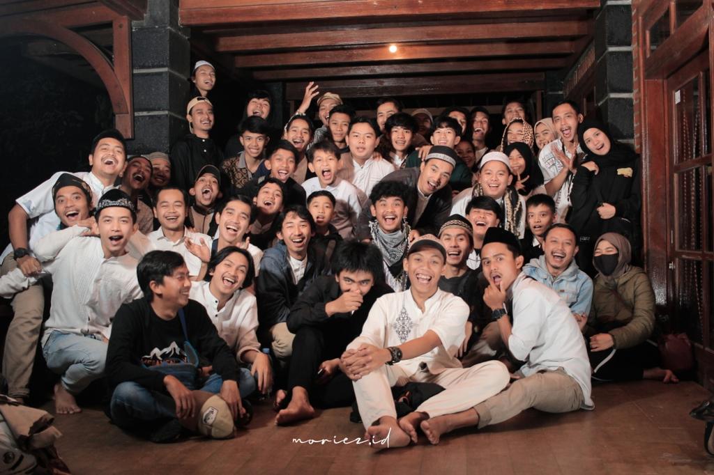 Awe_illum's tweet photo. Warga Dusun 01/04 https://t.co/sZgzbt0hBH